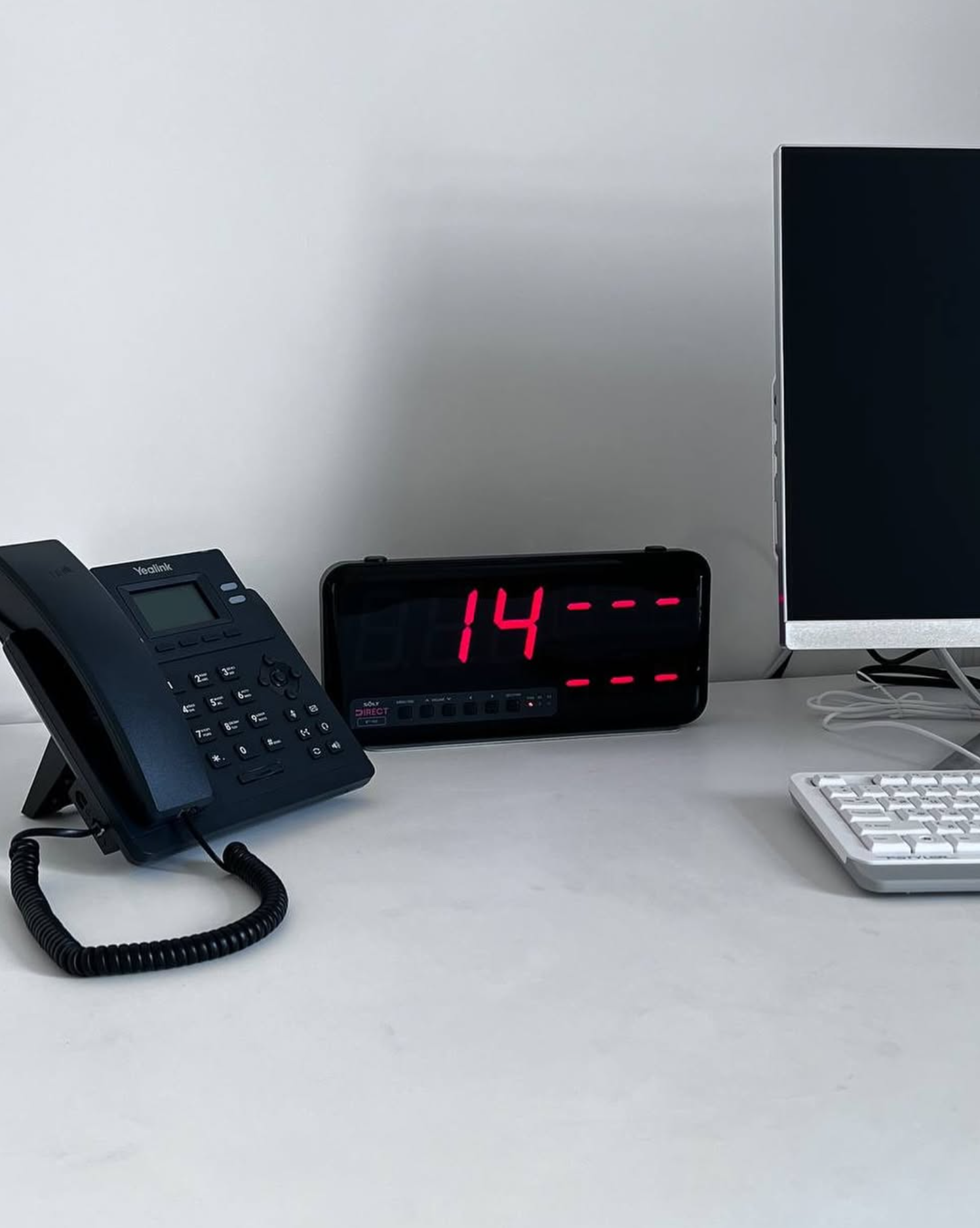 Call Displays for Staff – SOLT - Call button for waiter and staff